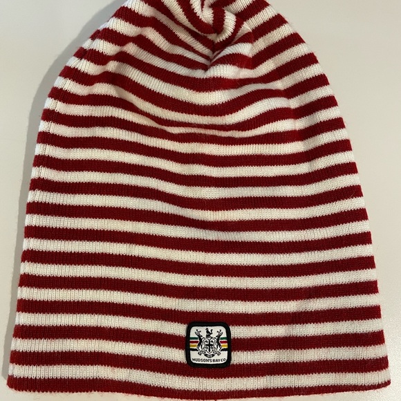 Vintage Hudson Bay official Olympic beanie hat - Picture 2 of 5